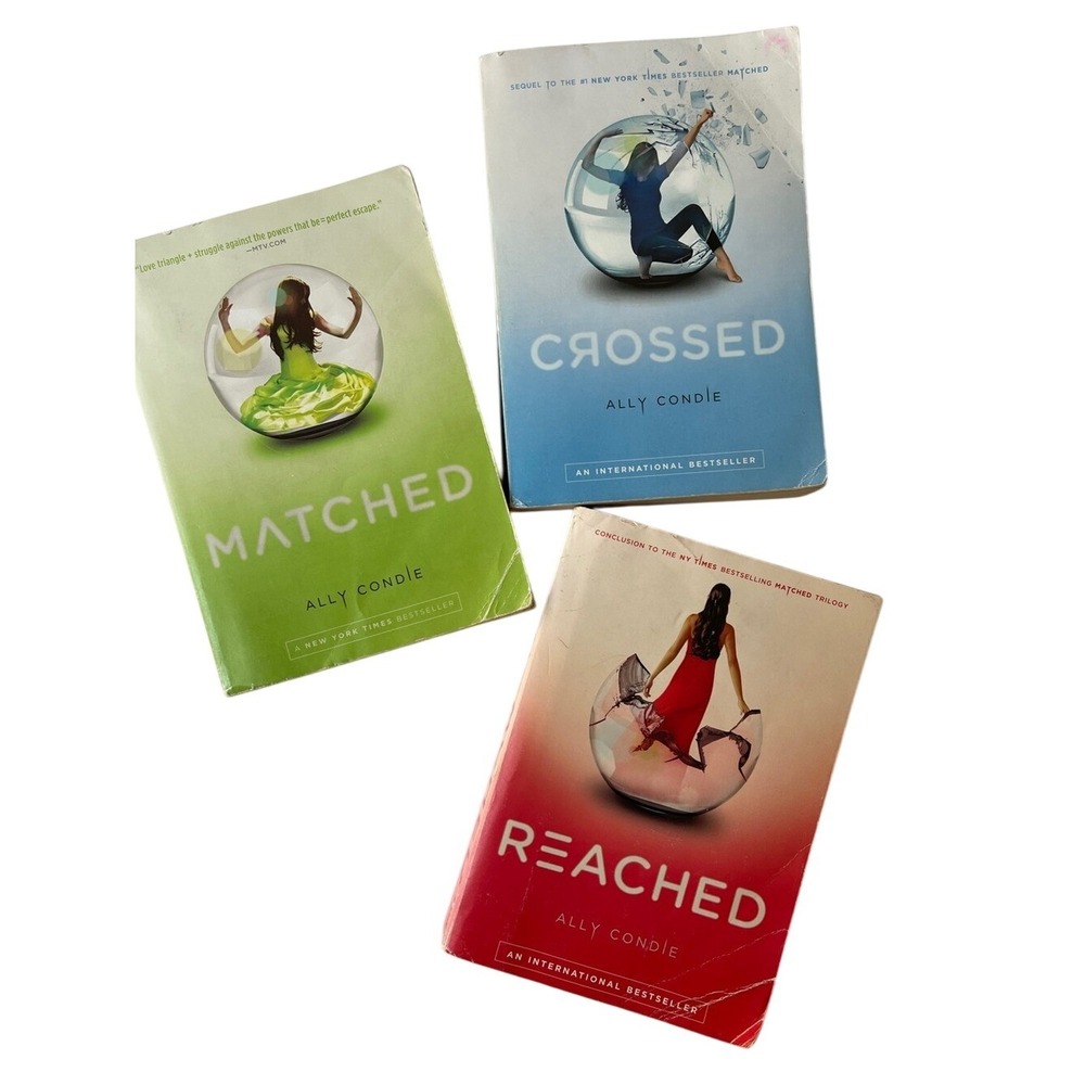 Matched Trilogy Ally Condie Books